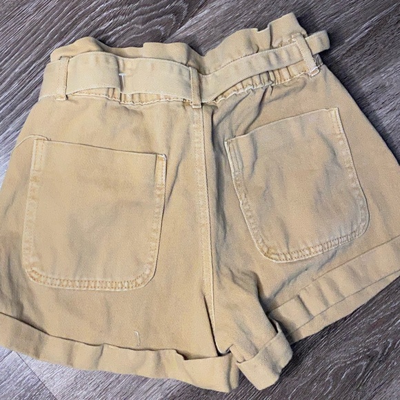 Daisy dukes - Picture 2 of 3